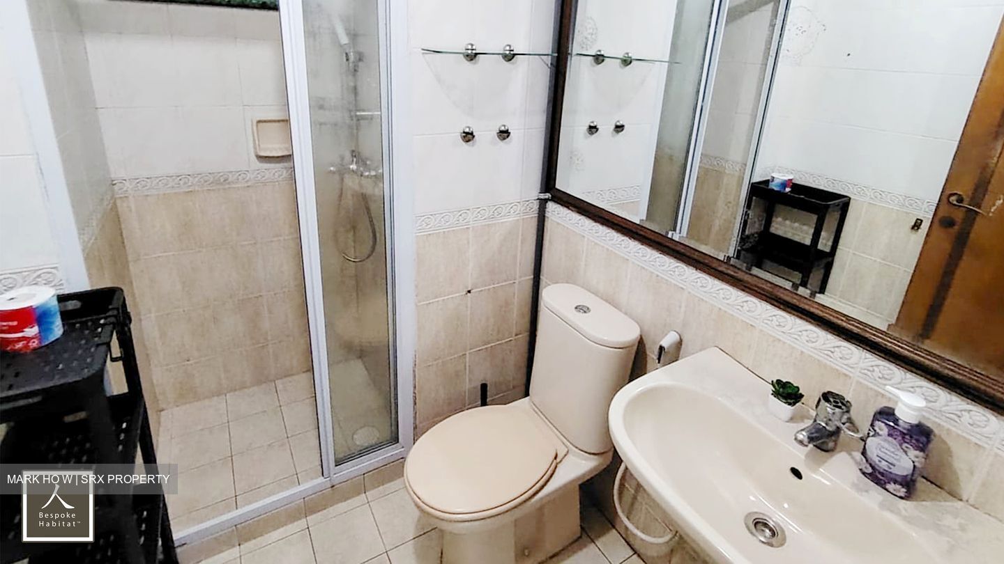 Palm Gardens (D23), Condominium #560121621